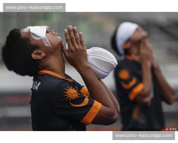 绿茵锋芒的意志对垒:卡雅与淡滨尼流浪者的东南亚足球史诗 绿茵锋芒的意志对垒:卡雅与淡滨尼流浪者的东南亚足球史诗